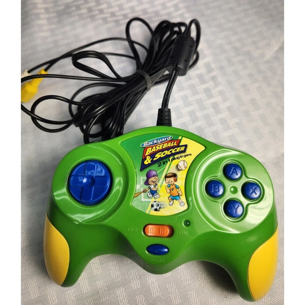 Hasbro 2005 Backyard Baseball & Soccer - TV Plug and Play Game 2 In 1 Retro